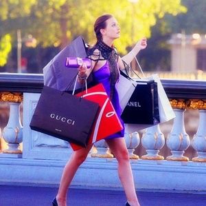 Meet your Posher, Heidi